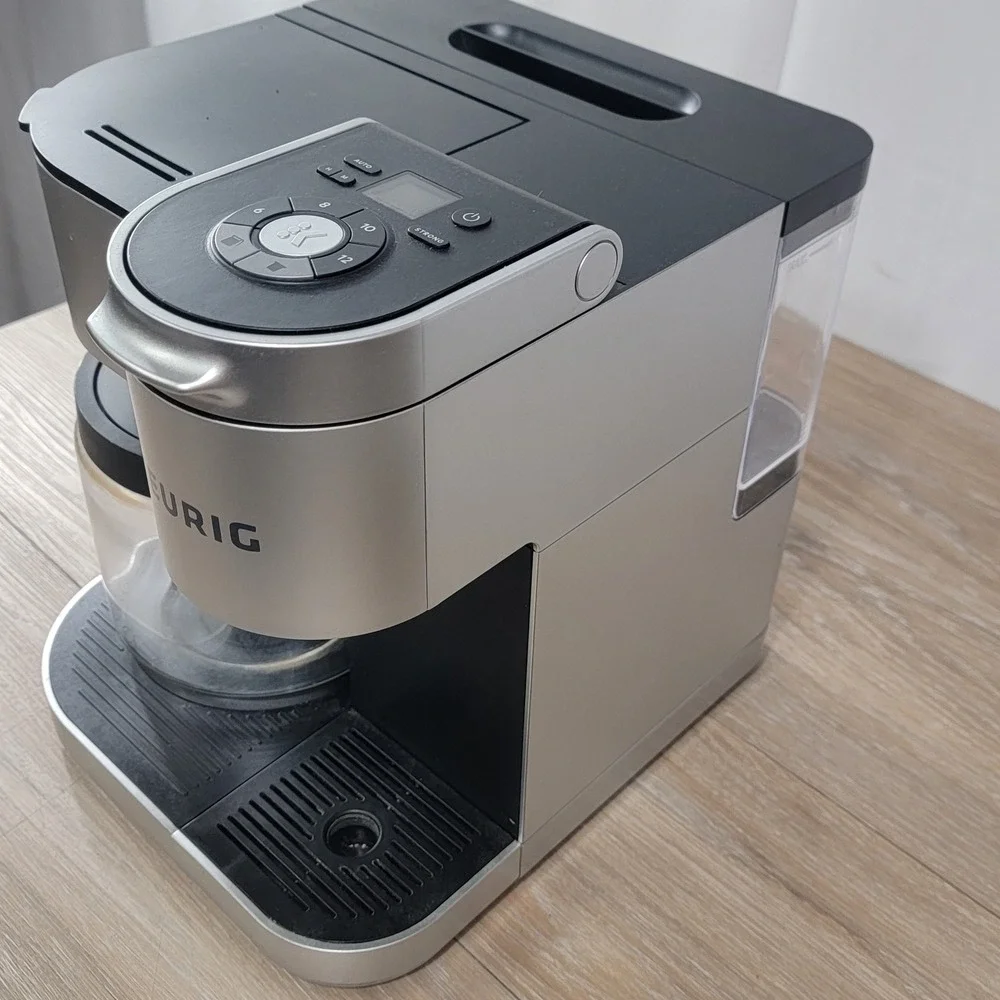 Keurig K-Duo 5200 Single Serve and 12-Cup Carafe Coffee Maker Silver Black